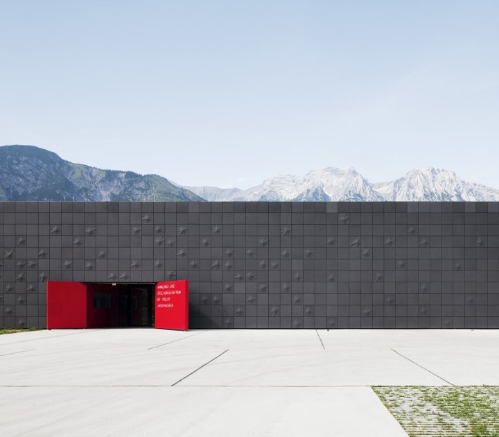 Collection & Research Centre Hall in Tyrol - ArtStore